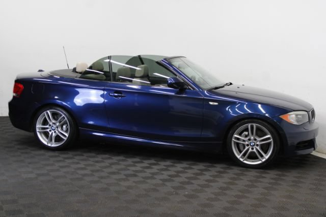 Used 2013 BMW 135i Convertible w/ Premium Pkg RWD image 4