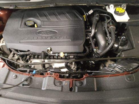 Used 2018 Ford Escape SE FWD image 30