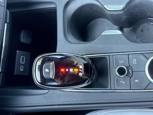 Used 2024 Cadillac XT4 Sport FWD image 21