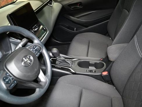 Used 2023 Toyota Corolla LE w/ Carpet Mat Package (TMS) FWD image 20