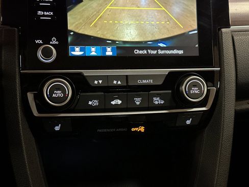 Used 2019 Honda Civic EX image 18