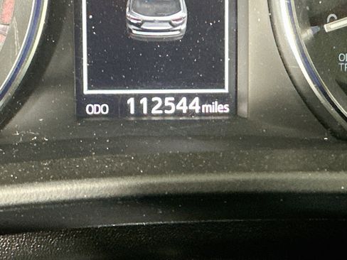 Used 2016 Toyota Highlander XLE FWD image 18