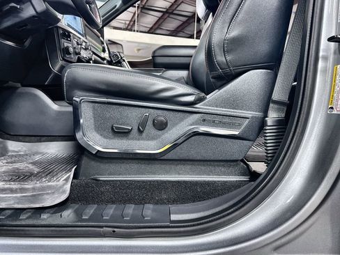 Used 2023 Ford F150 Lariat AWD/4WD image 14