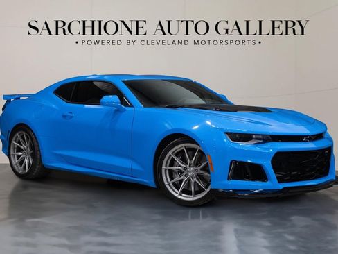 Used 2022 Chevrolet Camaro ZL1 image 1