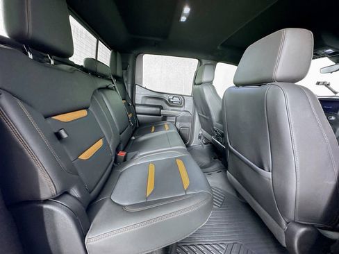 Used 2020 GMC Sierra 1500 AT4 w/ AT4 Premium Package image 28