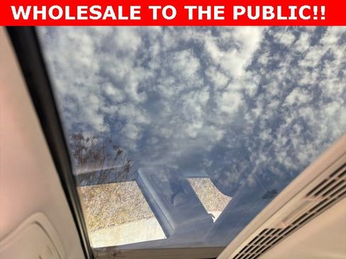 Used 2011 Volkswagen Golf 4-Door image 13