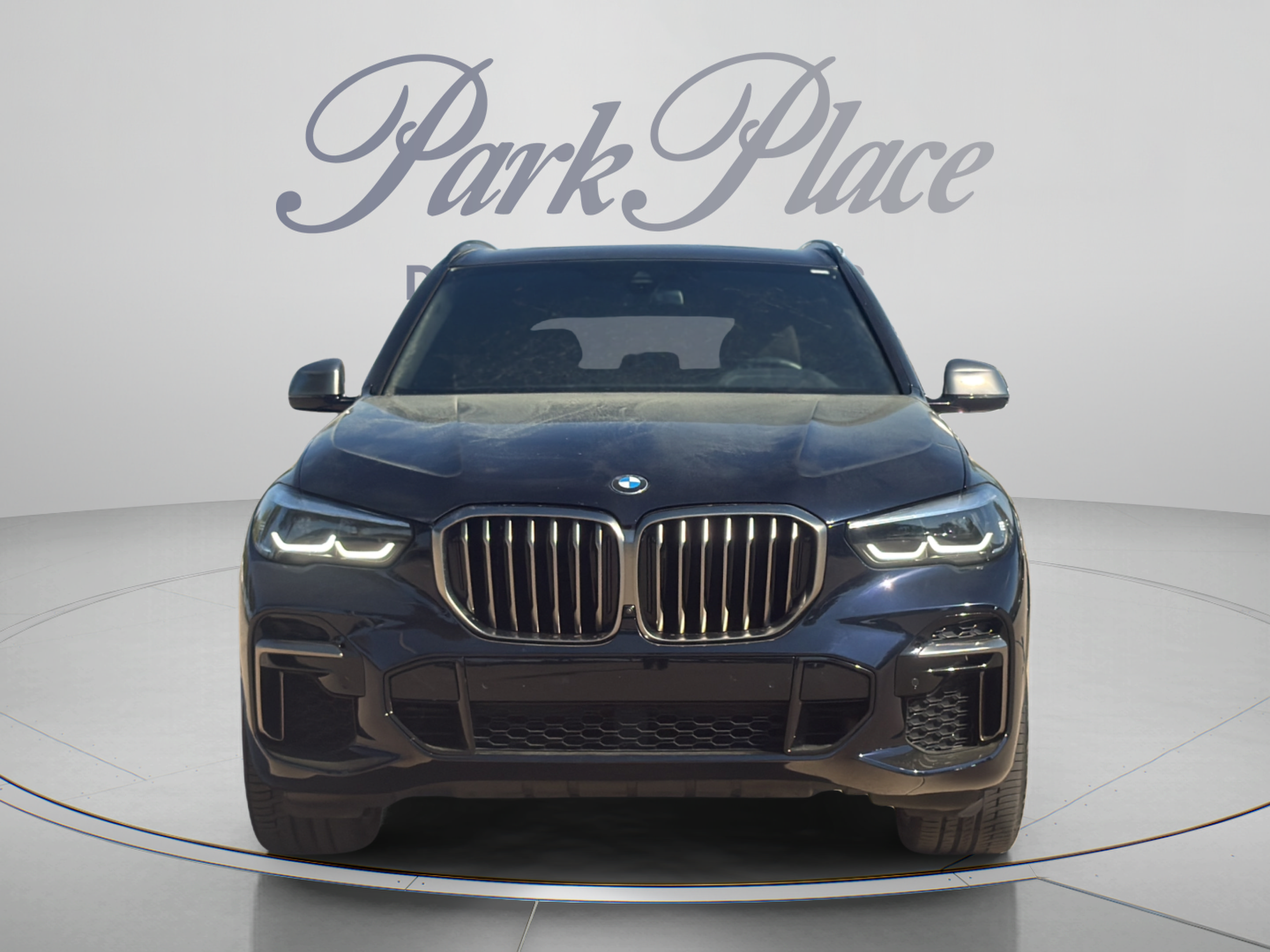 Used 2023 BMW X5 M50i w/ Parking Assistance Package AWD/4WD image 8