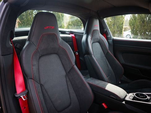 Used 2026 Porsche 911 Targa 4 GTS image 31