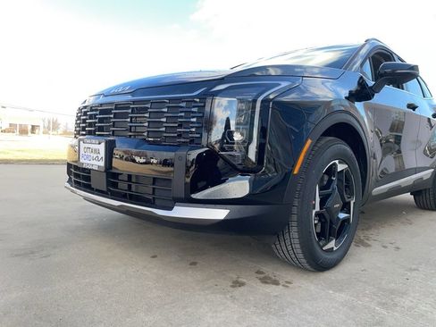 New 2026 Kia Sportage EX image 15