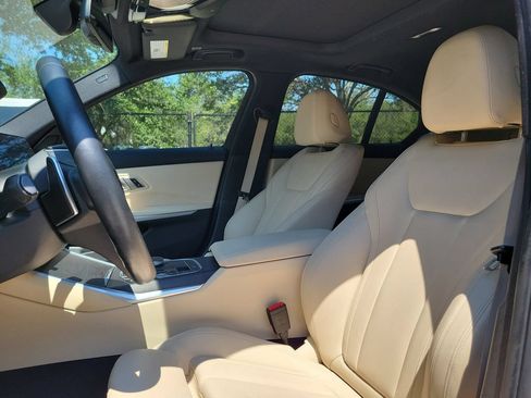 Used 2019 BMW 330i xDrive Sedan w/ Convenience Package AWD/4WD image 20