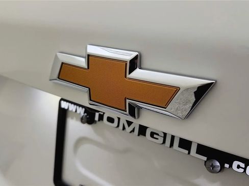 New 2026 Chevrolet Equinox LT FWD image 16