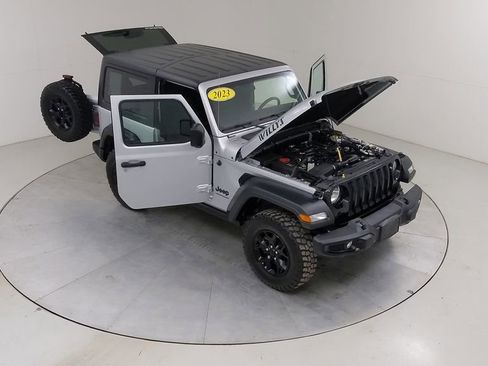 Used 2023 Jeep Wrangler Sport AWD/4WD image 41