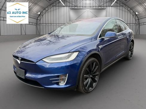 Used 2016 Tesla Model X 75D image 1
