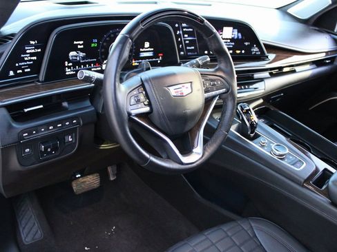 Used 2023 Cadillac Escalade Sport Platinum image 8