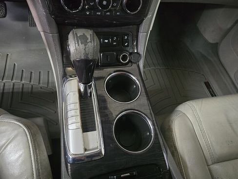 Used 2016 Buick Enclave Premium w/ Experience Buick Package image 31