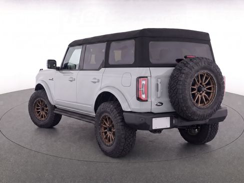 Used 2023 Ford Bronco Outer Banks AWD/4WD image 5