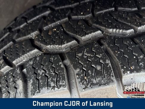 Used 2014 Jeep Grand Cherokee Altitude image 14