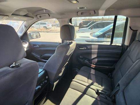 Used 2016 GMC Yukon XL SLE w/ HD Trailering Package image 10