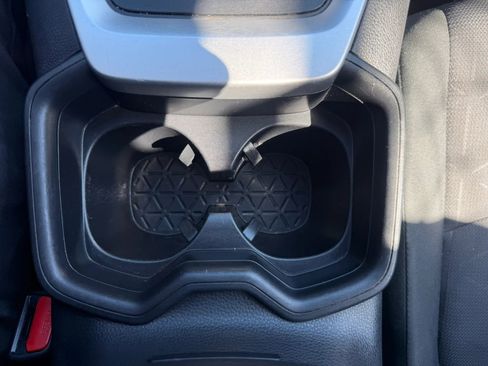 Used 2019 Toyota RAV4 XLE w/ Convenience Package AWD/4WD image 22