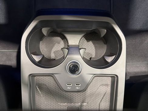 Used 2025 BMW iX xDrive50 w/ Premium Package image 36