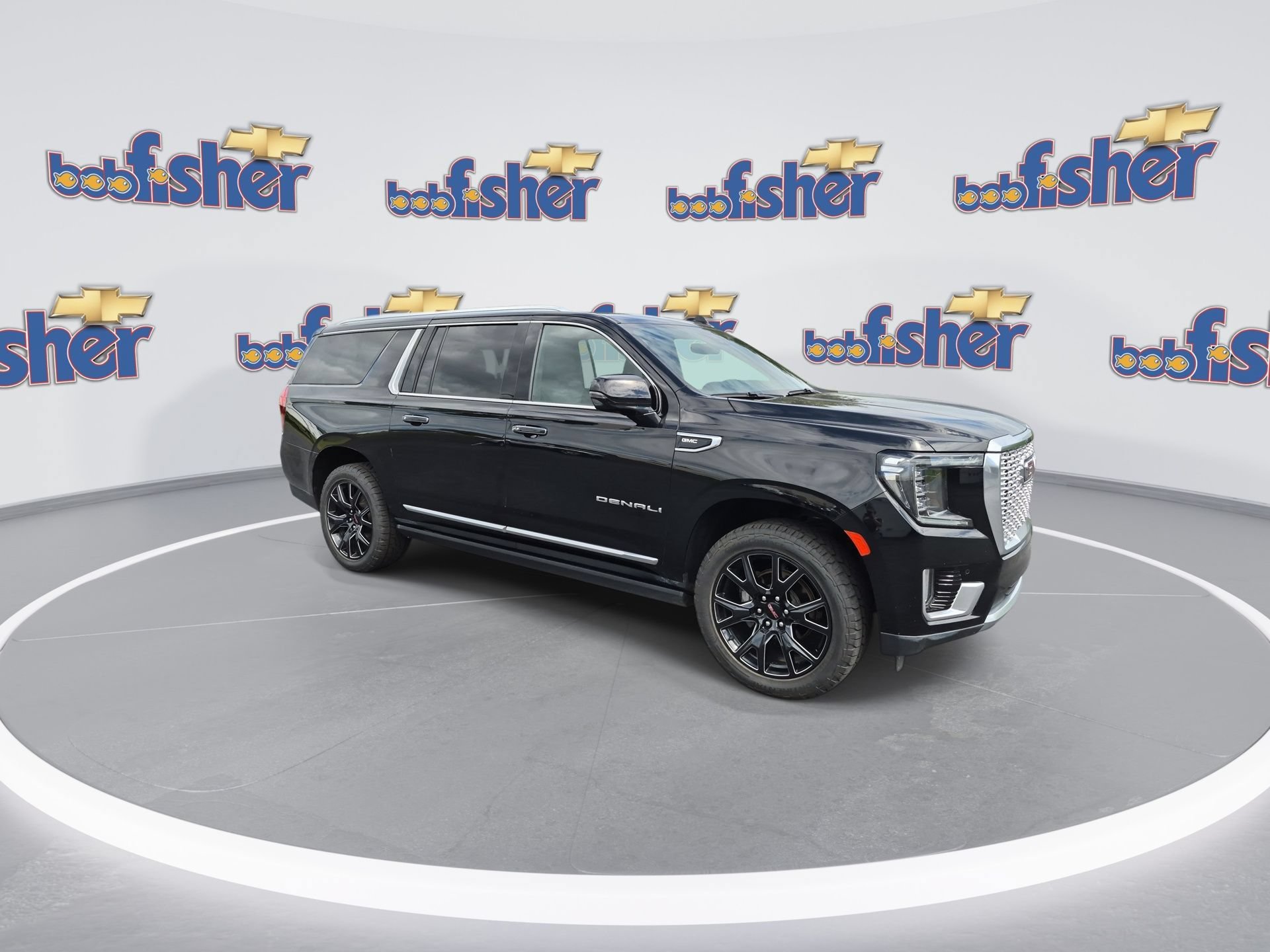 Certified 2023 GMC Yukon XL Denali w/ LPO, Floor Liner Package AWD/4WD image 3