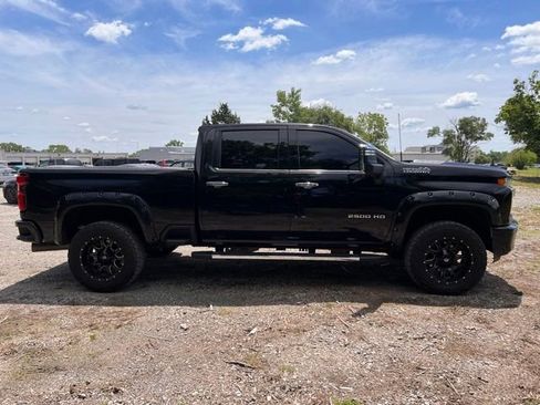 Used 2022 Chevrolet Silverado 2500 High Country w/ LPO, Hitch Package AWD/4WD image 8