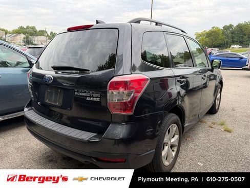 Used 2016 Subaru Forester 2.5i Premium AWD/4WD image 2