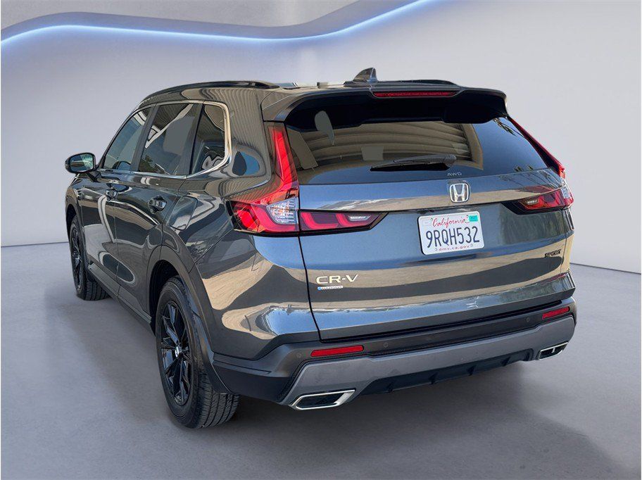 Used 2025 Honda CR-V Sport-L image 4
