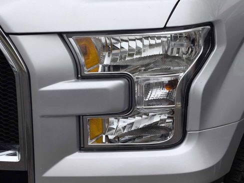 Used 2016 Ford F150 XLT RWD image 11
