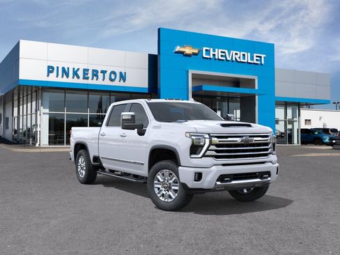 New 2026 Chevrolet Silverado 2500 High Country w/ Technology Package AWD/4WD image 2