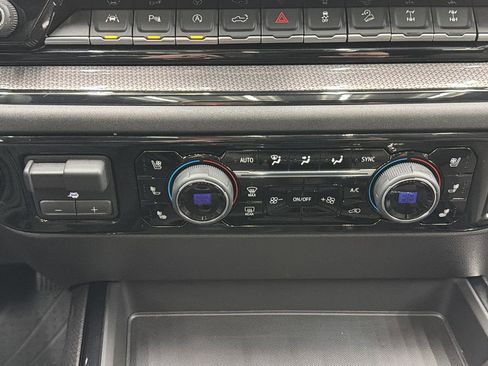 Used 2026 Chevrolet Silverado 1500 ZR2 image 24