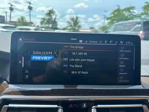 Used 2023 BMW X3 xDrive30i w/ Premium Package AWD/4WD image 17