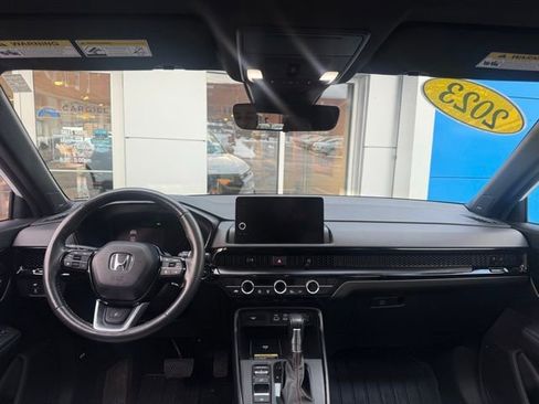 Used 2023 Honda CR-V Sport Touring image 17