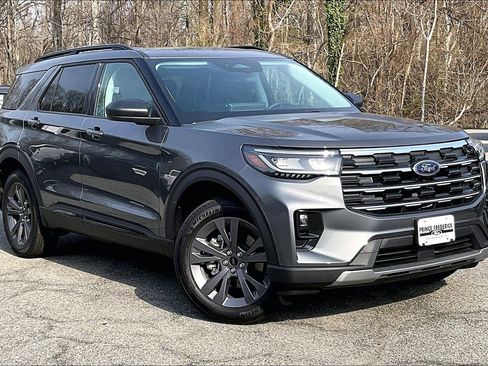 New 2026 Ford Explorer Active AWD/4WD image 1