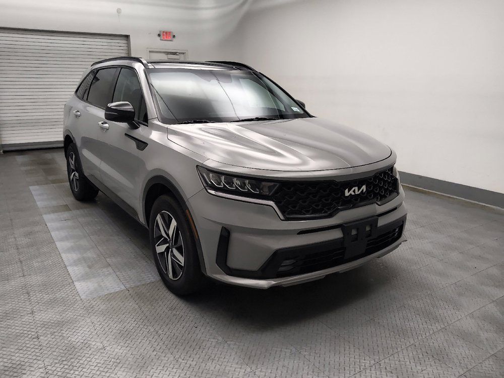 Used 2023 Kia Sorento EX w/ Panoramic Sunroof Package FWD image 13