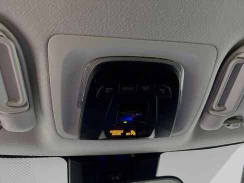 Used 2024 Toyota Corolla LE image 21