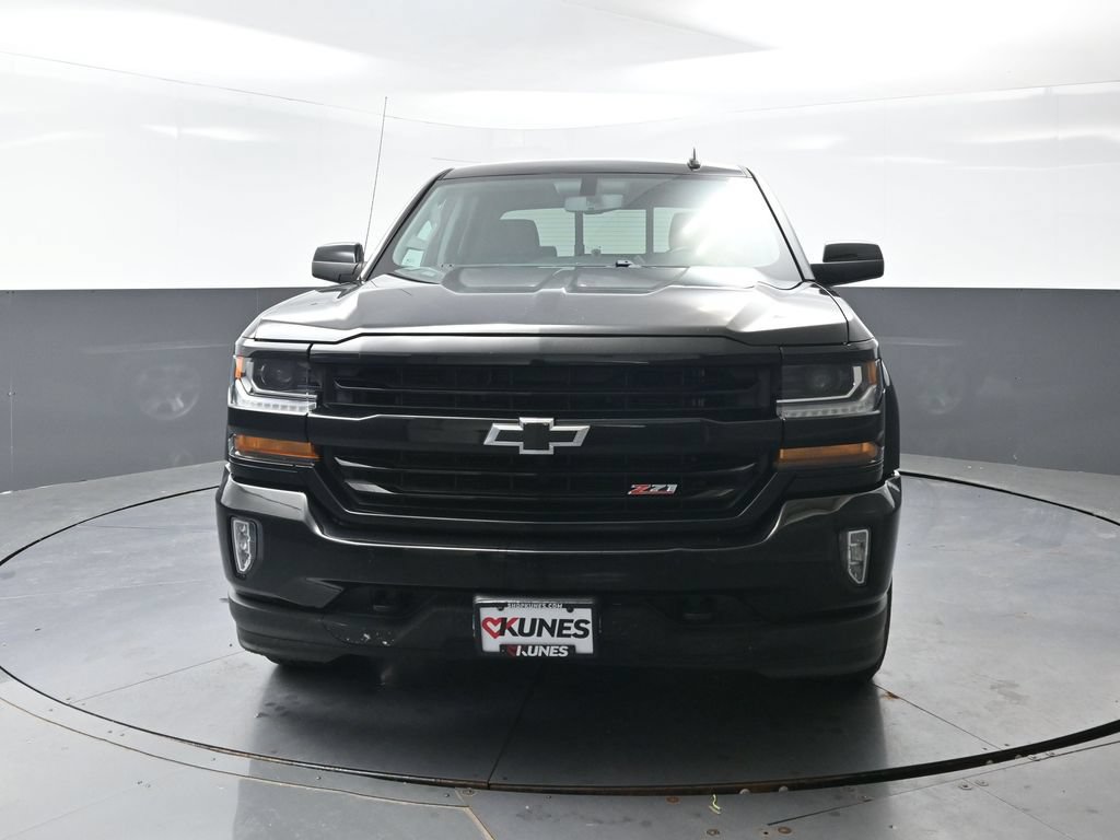 Used 2018 Chevrolet Silverado 1500 LT w/ All Star Edition AWD/4WD image 6