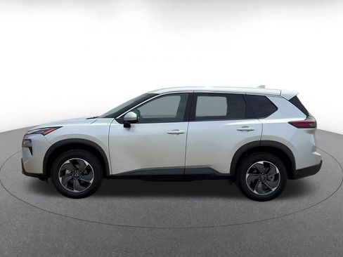 Used 2025 Nissan Rogue SV FWD image 7