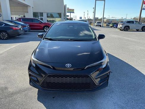 Used 2024 Toyota Corolla SE FWD image 2
