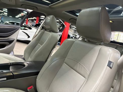 Used 2010 Acura ZDX w/ Advance Package AWD/4WD image 19