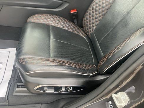 Used 2024 Jeep Grand Cherokee L Summit w/ High Altitude Package image 11