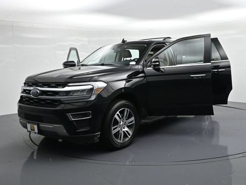 Certified 2024 Ford Expedition Max Limited AWD/4WD image 28