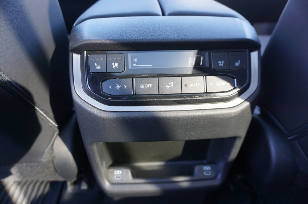 Used 2025 Lexus TX 350 AWD w/ Technology Package image 17