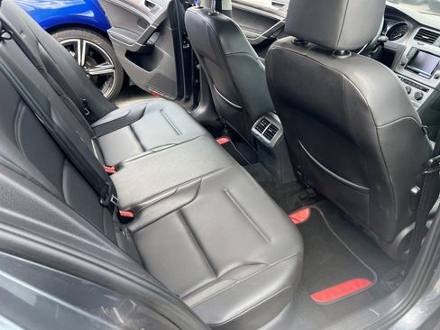 Used 2015 Volkswagen Golf SE FWD image 14