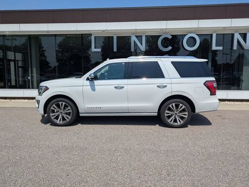Used 2020 Ford Expedition Platinum AWD/4WD image 3