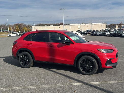 New 2026 Honda HR-V Sport image 2