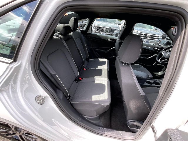 Certified 2025 Volkswagen Jetta Sport FWD image 23