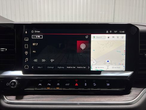 New 2026 GMC Sierra 1500 SLT image 11