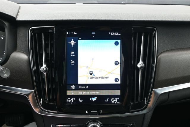 Used 2018 Volvo V90 T5 Cross Country w/ Plus Package AWD/4WD image 15