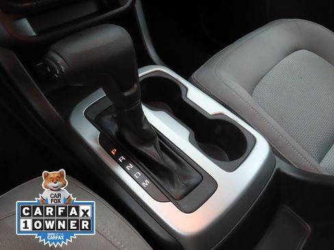 Used 2016 Chevrolet Colorado LT w/ LT Convenience Package RWD image 16
